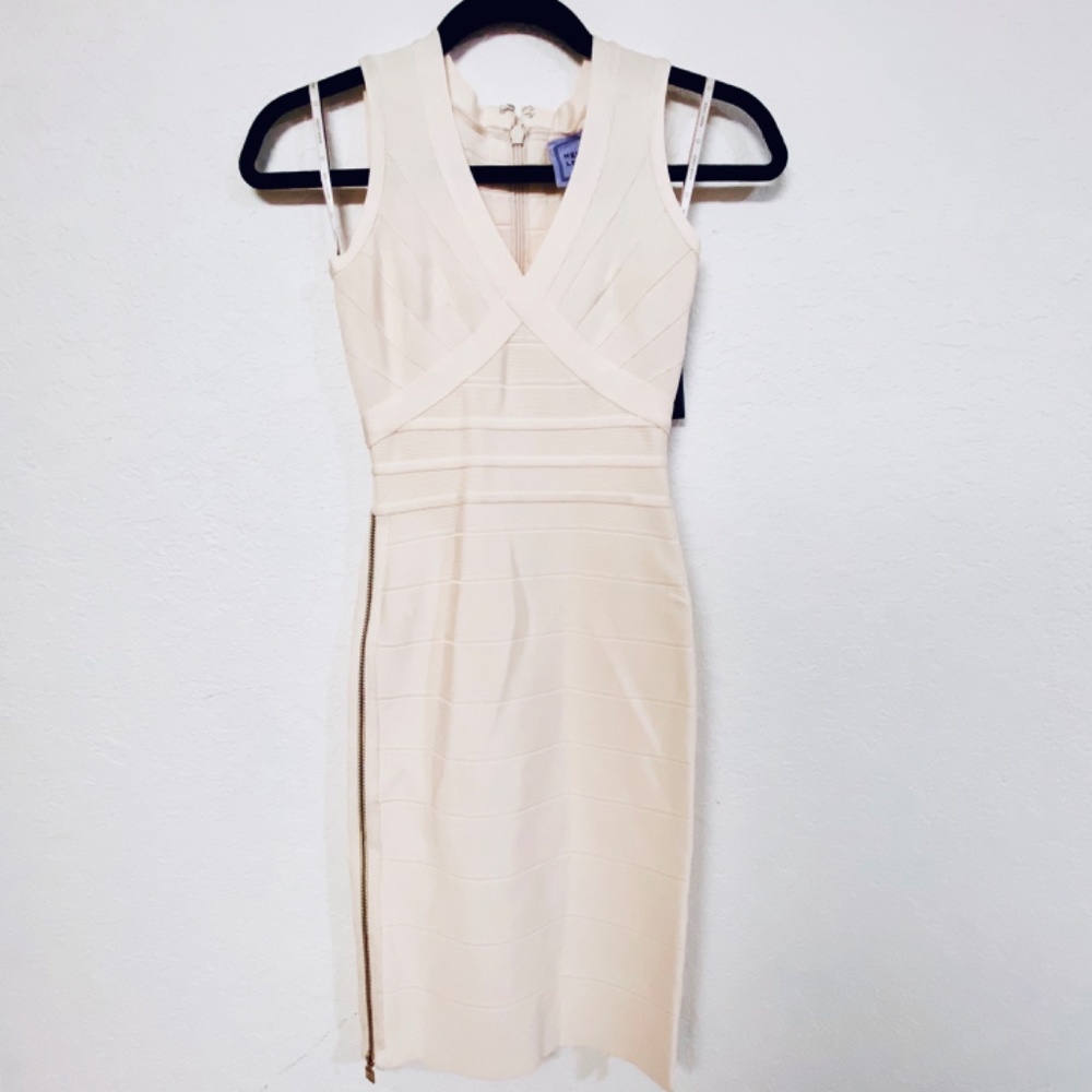 Herve Leger LORELEI Manila Off White Bandage Dress - Picture 3 of 8